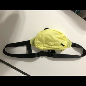 Aritzia Fanny Pack
